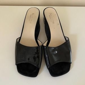 Taryn Rose Block Heel F1222 Sandals